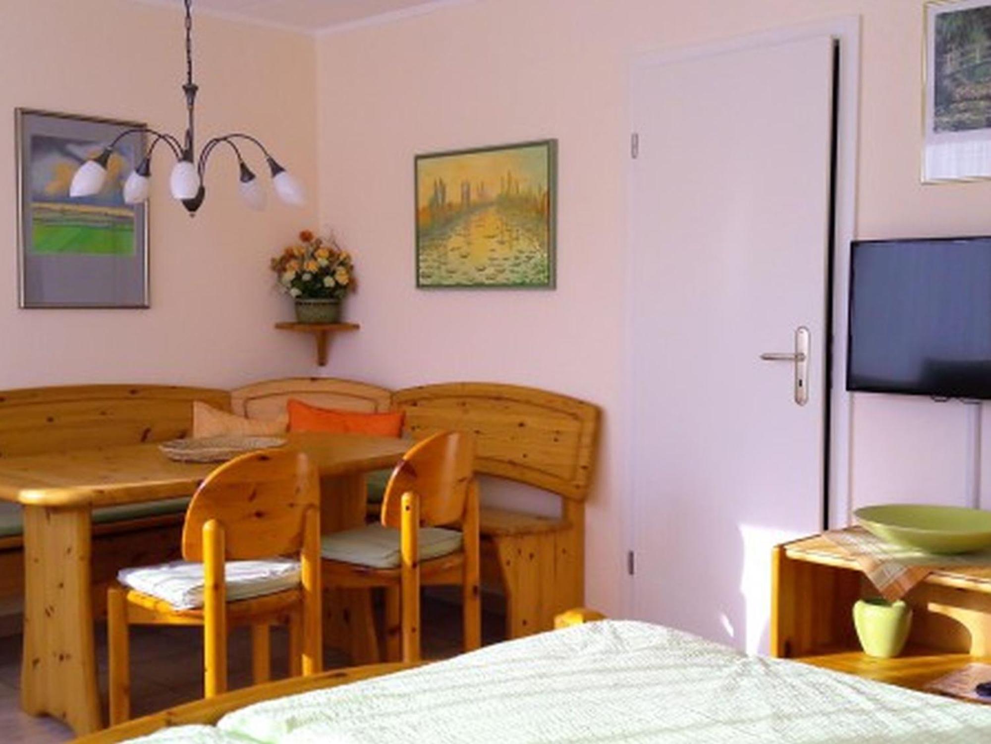 Lotte Und Helmut Klanner Apartman Daisendorf Kültér fotó